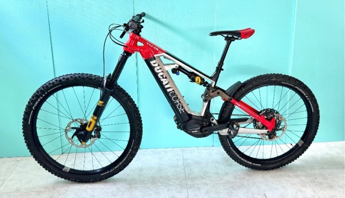 trekkingrad high end Airtracks 28 Zoll Herren Trekking Fahrrad TR.2825 24 x Gang Shimano Alivio RD-M3100 SGS Shadow Kettenschaltung - Schwarz Matt Spieler:Main droite pour gaucher Ram 1500 Overlanding Größentabelle – Thermowave