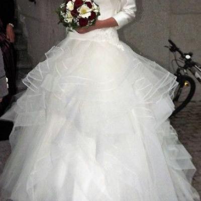 Brautkleid mit Bolero zu verkaufen - thumb