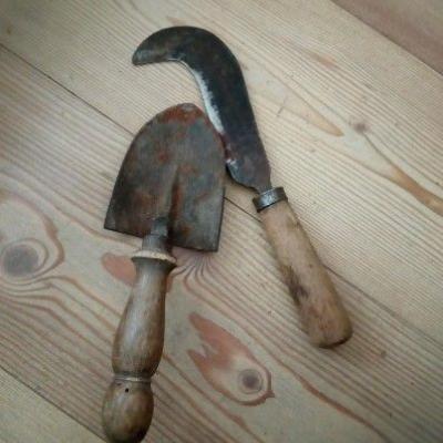 Antike Gartenwerkzeug - thumb