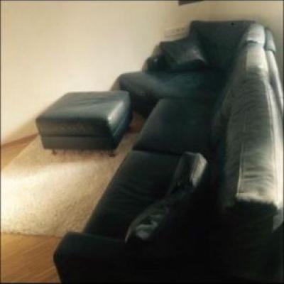 Dunkelblaue Echtleder-Couch - thumb