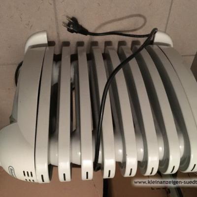 kleiner elektr Heizkörper, Marke De Longhi, zu ver - thumb