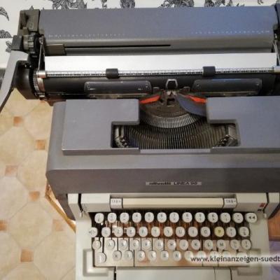 Alte Schreibmaschine - thumb