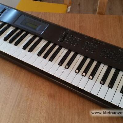 Synthesizer KORG X5 - thumb