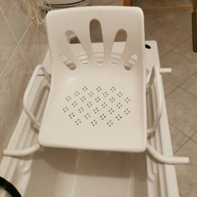 drehbarer Sitz Badewanne für Senioren - thumb