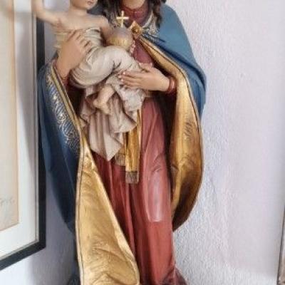 Madonna mit Kind, bemalte Holzschnitzerei - thumb