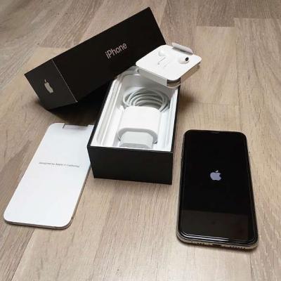 Apple iPhone 11 Pro 64 GB silber OVP FREI FÜR ALLE NETZE - thumb