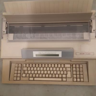 elektrische Schreibmaschine Olivetti ET 2500 zu verkaufen - thumb