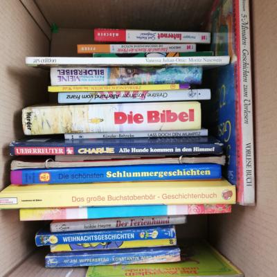 90er Kinder- und Jugendbücher u. Puzzle - thumb