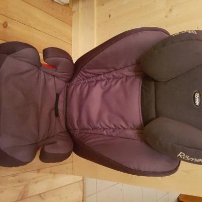 Verkaufe Kindersitz für Auto - thumb