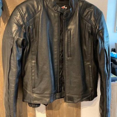 Motorradjacke - thumb