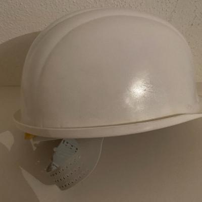 Bau Helm weiß, voss - thumb
