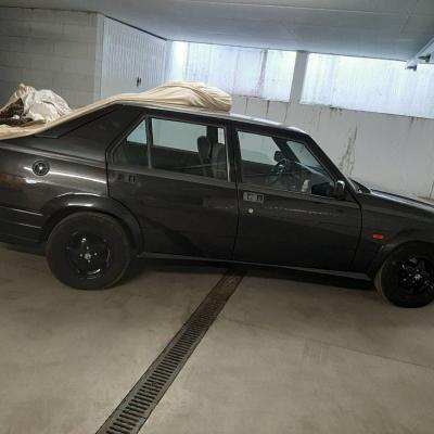 Alfa Romeo 75 1600 ie - thumb