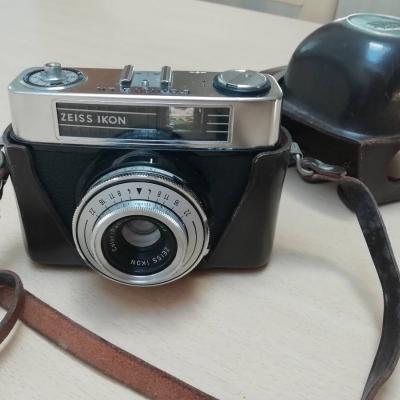 Fotoapparat für Sammler reperaturbedürftig - thumb