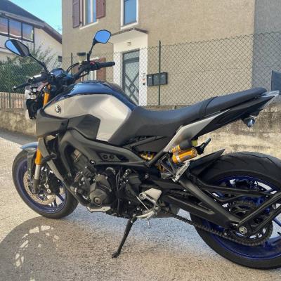 VERKAUFE YAMAHA MT-09 SP - thumb