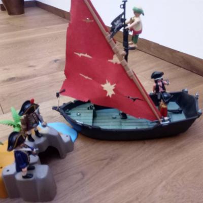 Playmobil Piratenschiff und Insel - thumb