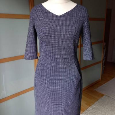 ESPRIT elegantes Etuikleid, dunkelblau Gr. M/DE 40/IT 44** WIE NEU ** - thumb