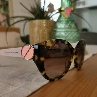 Marc by Marc Jacobs Cateye Sonnenbrille - thumb