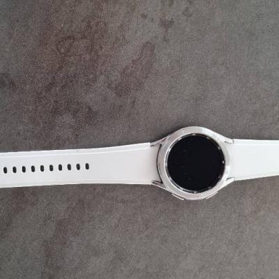 Galaxy Watch 4 classic NEU - thumb