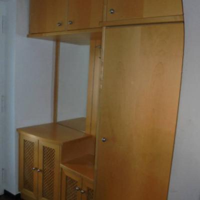 Garderobe-Möbel zu verkaufen - thumb