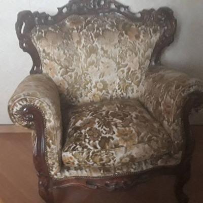 Polster - Sessel und Sofa im Biedermeier Stil - thumb