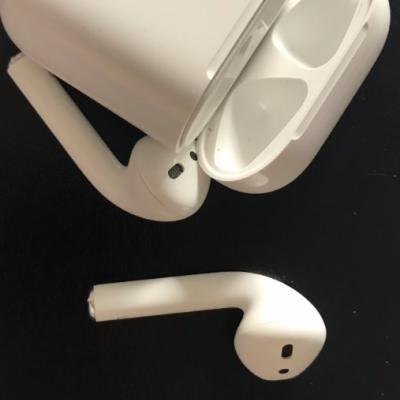 Original  apple EarPods - thumb