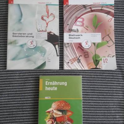 Verkaufe Bücher für Oberschule (Kaiserhof/Savoy) - thumb