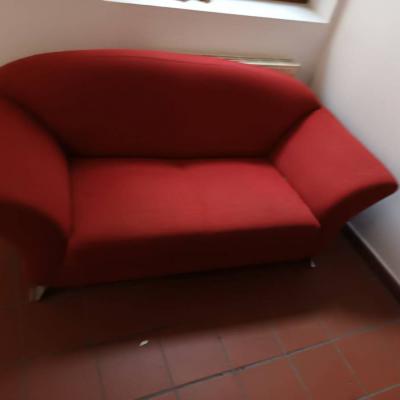 Rote Couch - thumb