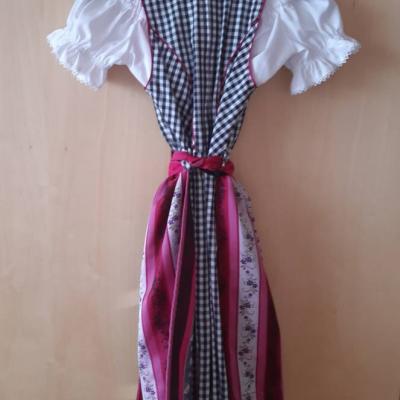 Trachtenkleid mit Bluse - thumb