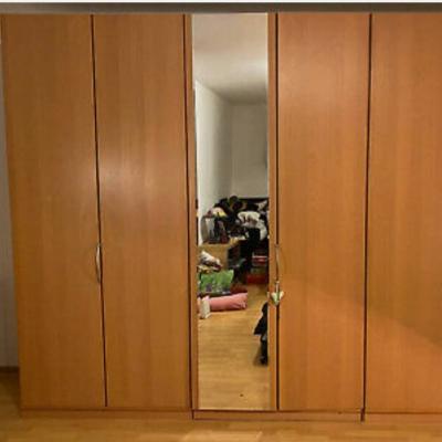 Kleiderschrank - thumb