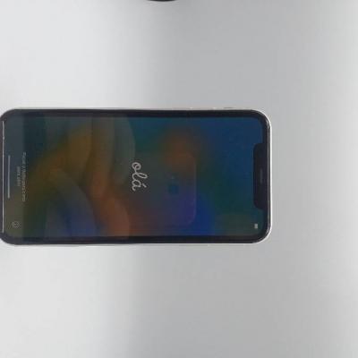 iPhone 11 64GB (weiß) - fast wie neu, kein SIM-Lock, keine Sperren - thumb