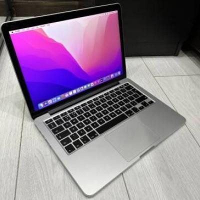 MacBook Pro 2015 - thumb