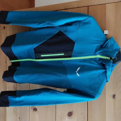 Sportlicher Pullover - thumb