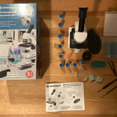 Hobby Mikroskop der Marke Bresser - thumb