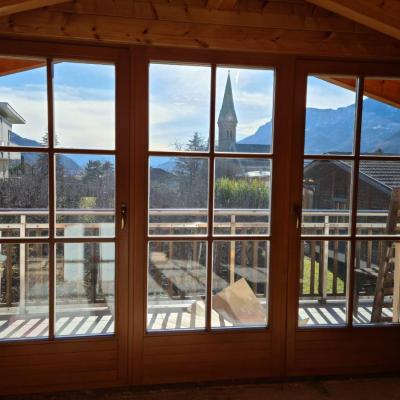 Holz-Alu-Fenstertürenblock (B 2,94m x H 2,17m) mit 2 Drehtüren - thumb