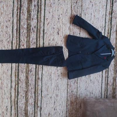 Verkaufe Anzug für Erstkommunion: dunkelblau, Größe 134 - thumb