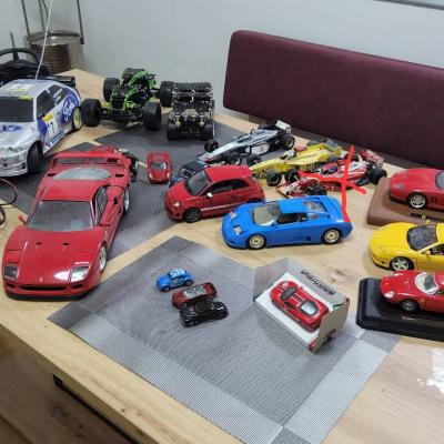 Kleine Ferrari Sammlung plus - thumb
