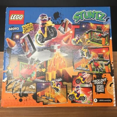LEGO 60293 City Stuntz Stunt-Park - thumb