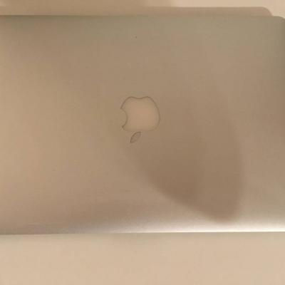 MacBook Pro 13" (2015) - thumb