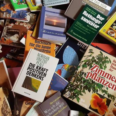 Bücher für Flohmarkt - thumb