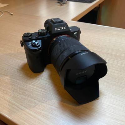 Sony Alpha A7 II mit 28-70mm Objektiv - thumb