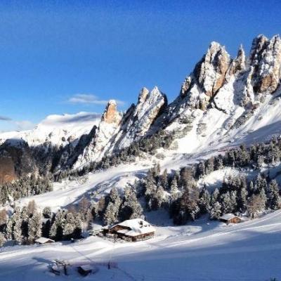 BARIST/IN FÜR SKIHÜTTE gesucht - thumb