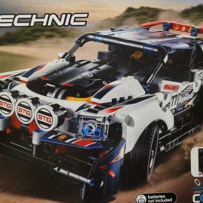 Lego Technik - Ralleyauto mit App-Steuerung - thumb