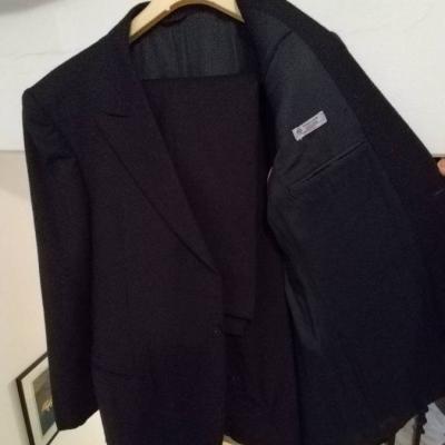 schwarzer Anzug in reiner Wolle gr. 50/52 - thumb