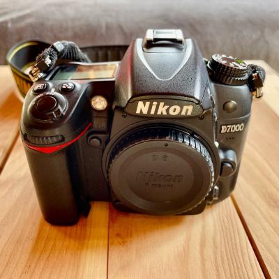 Nikon D7000 mit Objektiv 50mm f1,8G MF - thumb