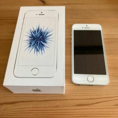 Apple iPhone SE - thumb
