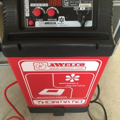 AWELCO THORMATIC 350 Professionelles Batterieladegerät 12V/24V - thumb
