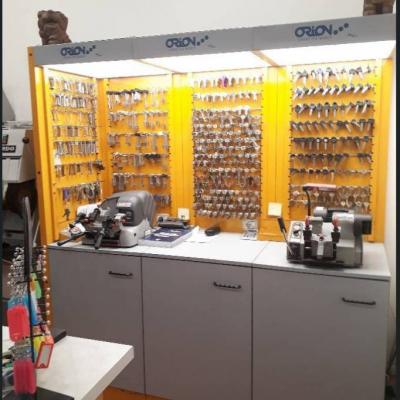 Gut eingeführte Handwerkstätigkeit in Zentrum von Bozen abzugeben - thumb