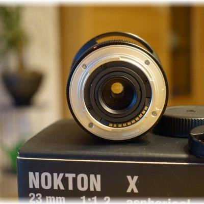 Voigtländer 23mm 1.2 Nokton Objektiv für Fujifilm X. - thumb