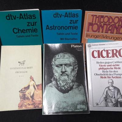 Bücher:dtv-Atlas zur Chemie+Astronomie/Irrungen,Wirrungen/3 gratis - thumb