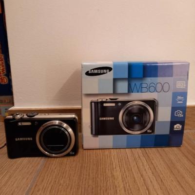 Fotoapparat Samsung WB 600 - thumb